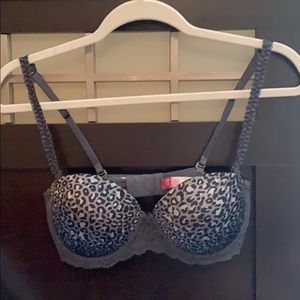 PINK Victoria’s Secret Multi-Way Push-Up